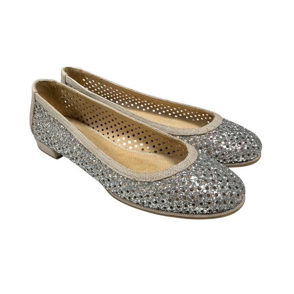 Stuart Weitzman Ballet Flats Women 7.5M Silver Sparkle Perforated Low Heel